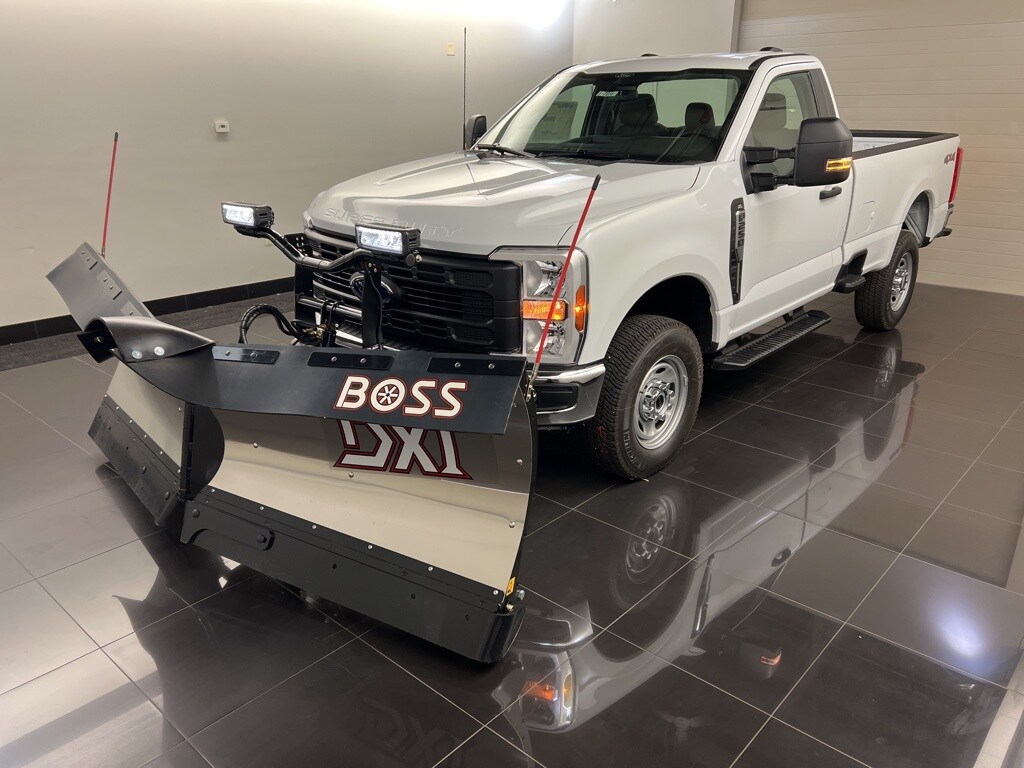 2025 Ford F-250 XLT photo 3