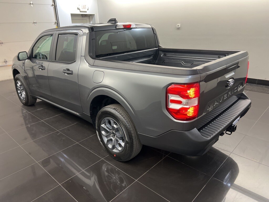 2025 Ford Maverick XLT photo 2