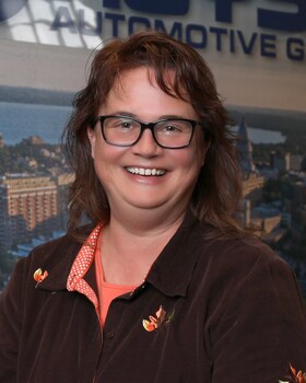 Staff member Cheryl Davis from 3a35b9fc0f88