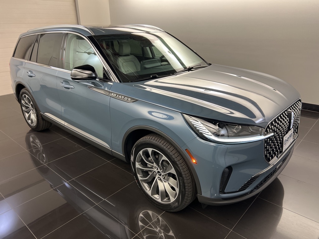 2025 Lincoln Aviator Reserve's photo