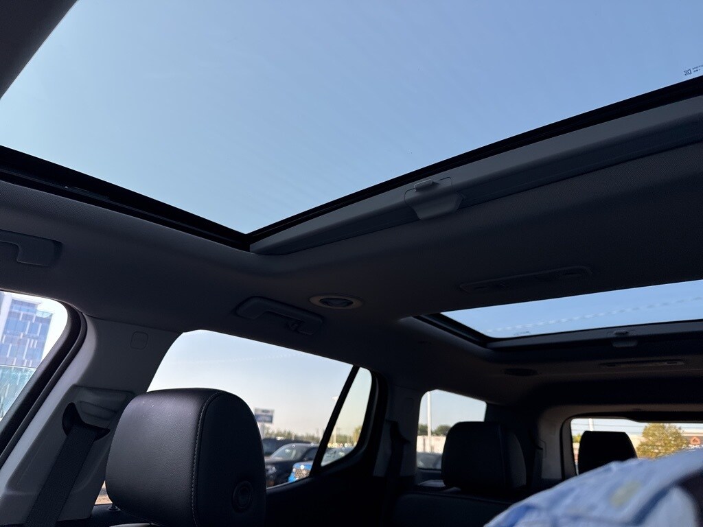 2021 Gmc Acadia SLT photo 3