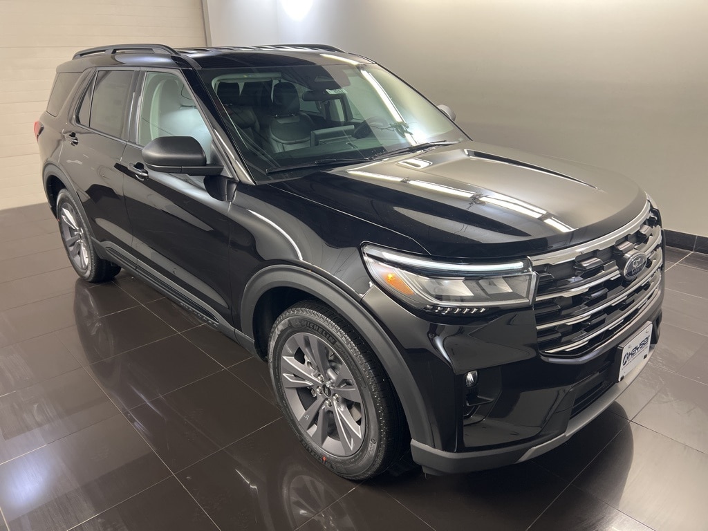 2026 Ford Explorer Active's photo