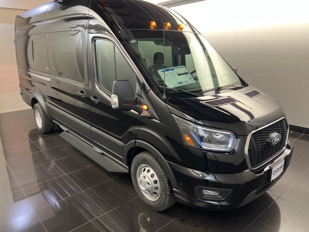 New 2026 Ford Transit-350 Passenger XLT Wagon High Roof HD Ext. Van