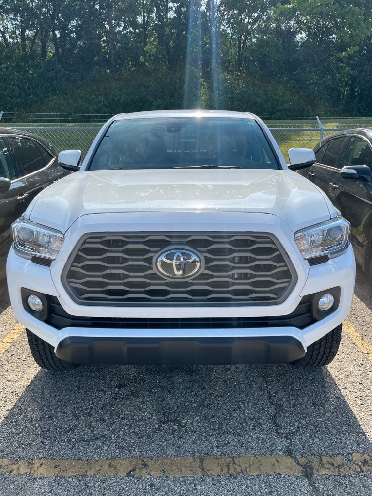 Used 2023 Toyota Tacoma TRD Off Road with VIN 3TMCZ5AN7PM585497 for sale in Madison, WI