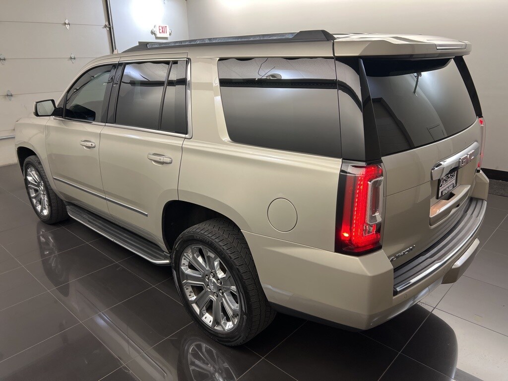 2016 Gmc Yukon Denali photo 4