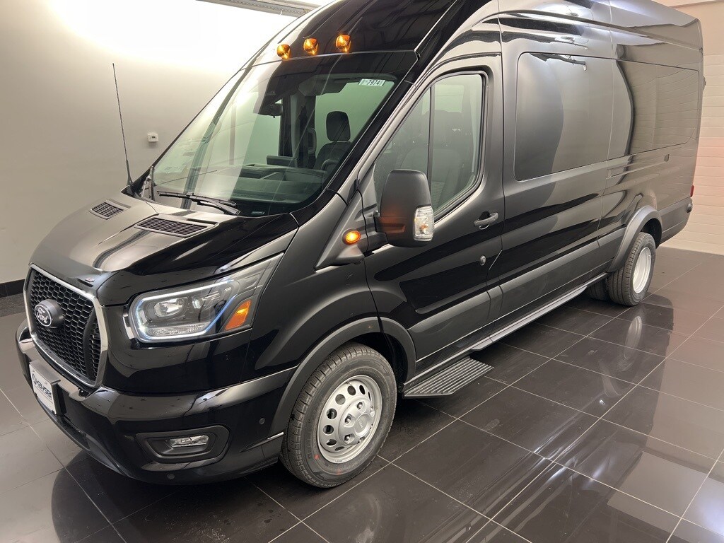 New 2026 Ford Transit-350 Passenger XLT Wagon High Roof HD Ext. Van