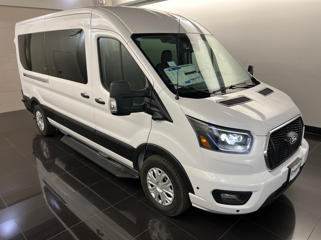2026 Ford Transit Passenger Van XL's photo