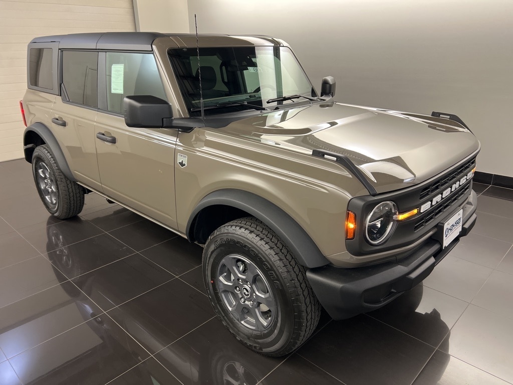 2025 Ford Bronco 4-Door Big Bend's photo