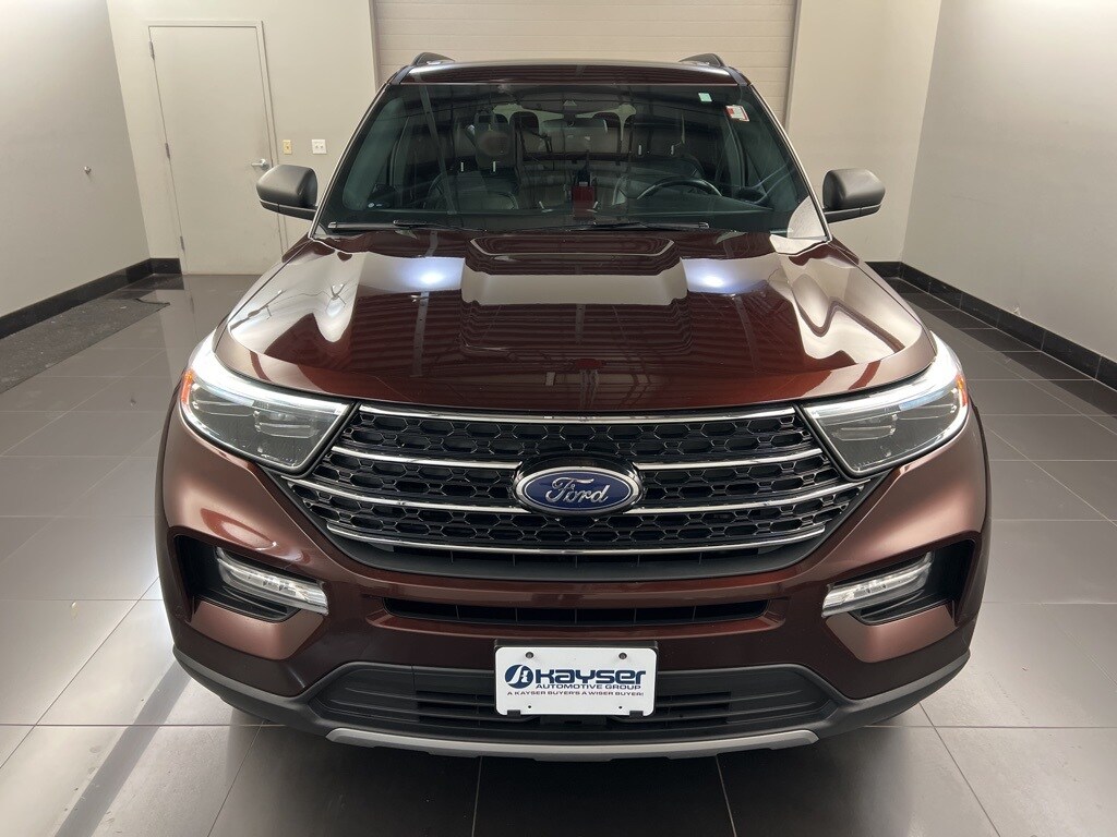 2020 Ford Explorer XLT photo 2