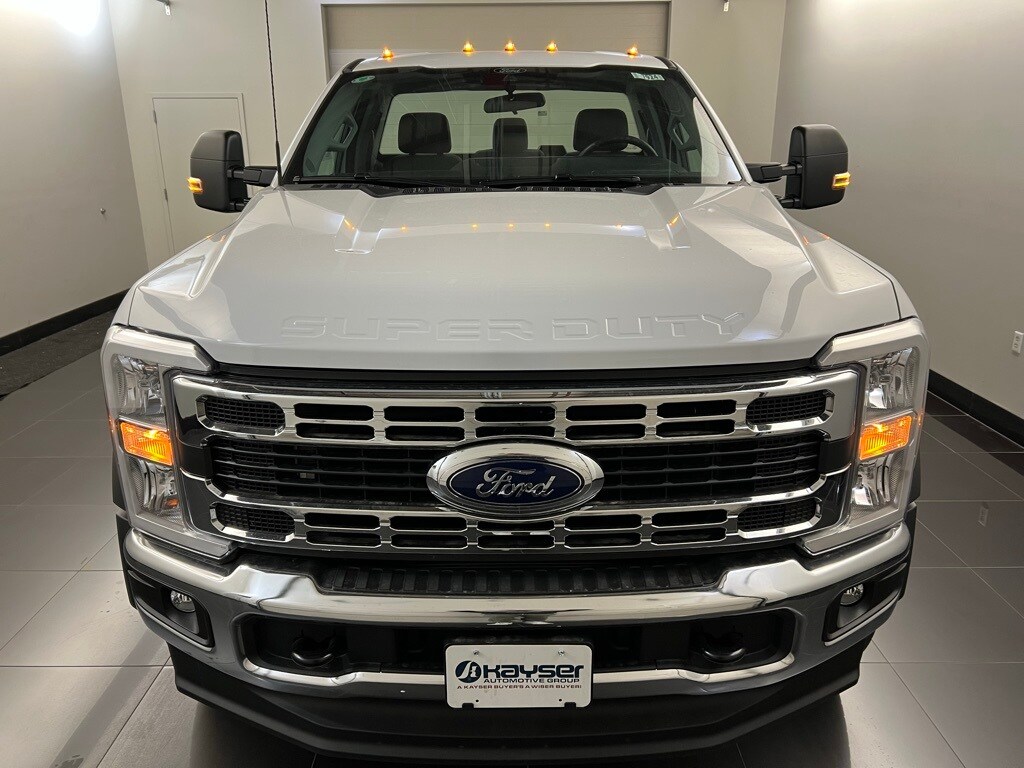 2026 Ford F-550 XL photo 2