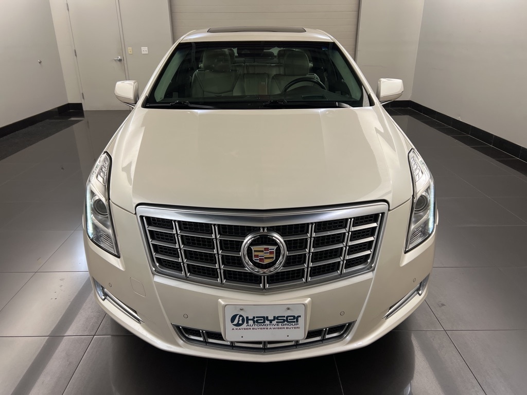 Used 2013 Cadillac XTS Premium Collection with VIN 2G61T5S32D9163022 for sale in Madison, WI