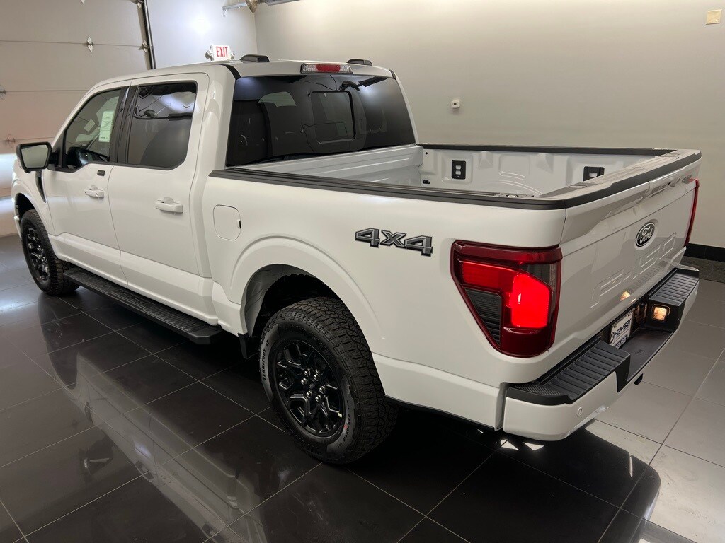 2025 Ford F-150 XLT photo 4