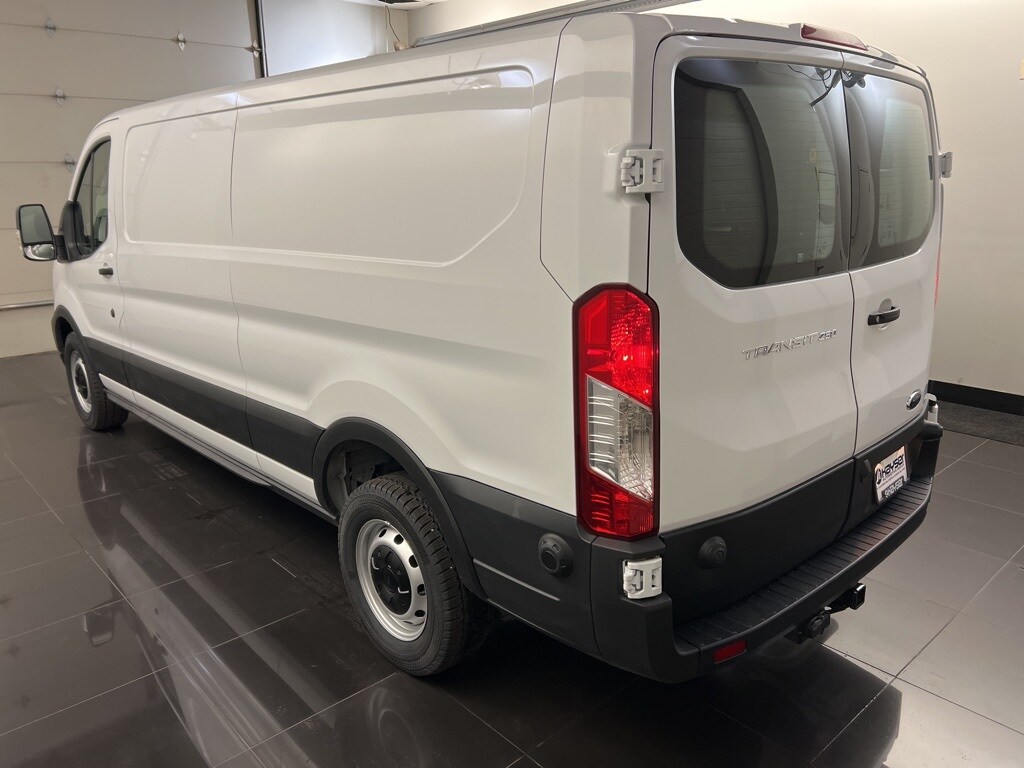 2025 Ford Transit photo 4