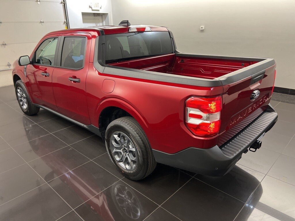 2025 Ford Maverick XLT photo 3