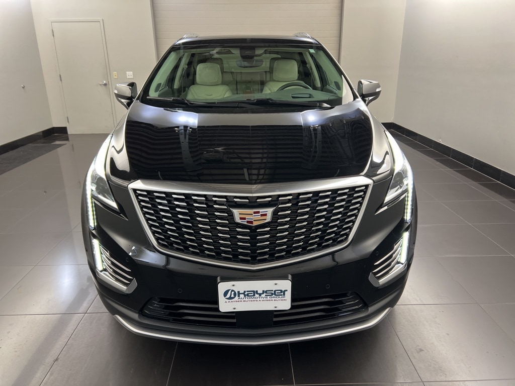 Used 2022 Cadillac XT5 Premium Luxury with VIN 1GYKNDRS9NZ105378 for sale in Madison, WI