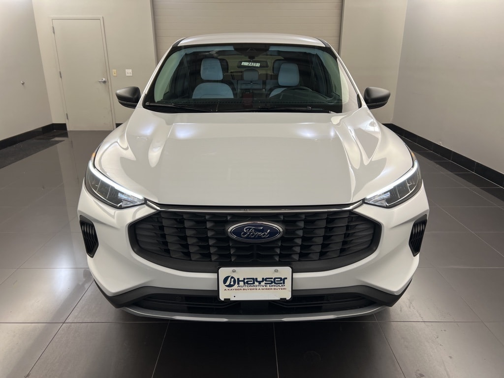 2024 Ford Escape Active photo 2