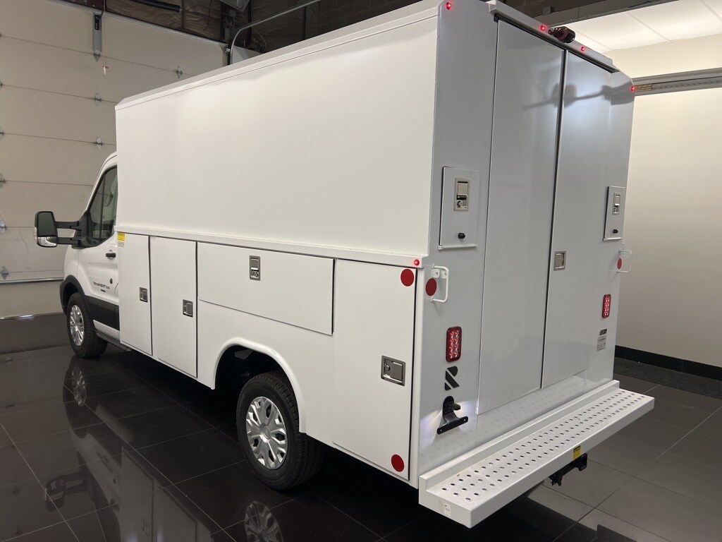 2024 Ford Transit photo 4