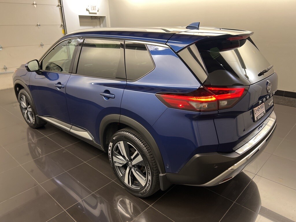 2023 Nissan Rogue Platinum photo 4