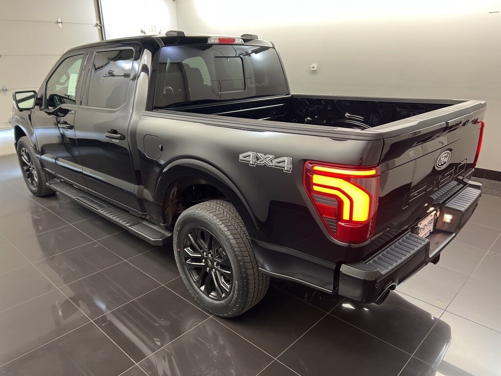 2025 Ford F-150 Lariat photo 4