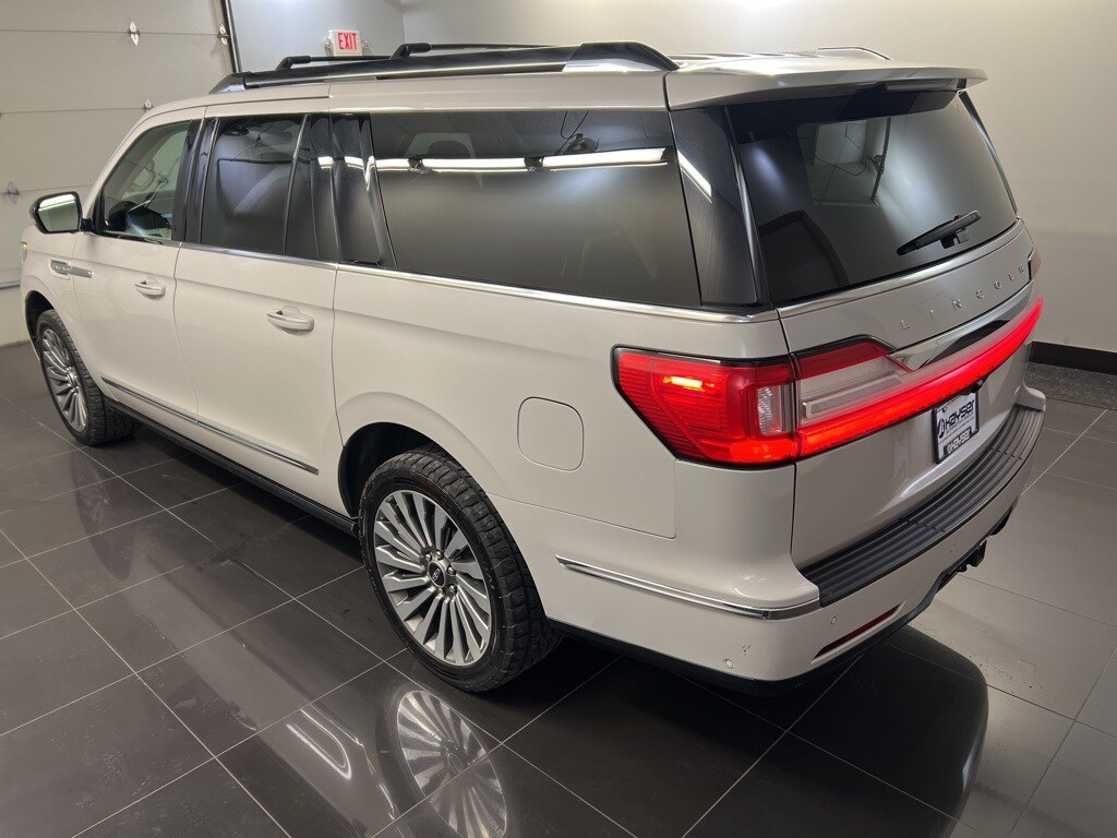 2020 Lincoln Navigator L Reserve photo 4