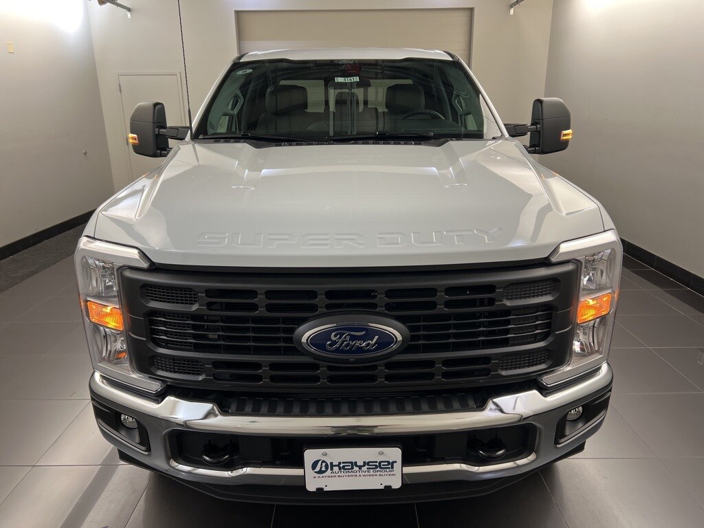 2026 Ford F-350 XL photo 2