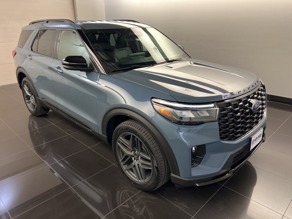 2026 Ford Explorer ST Line's photo