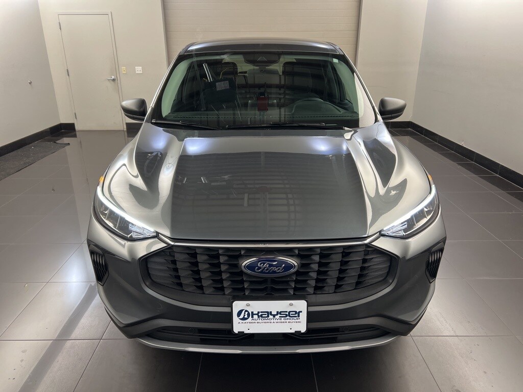 2024 Ford Escape Active photo 2