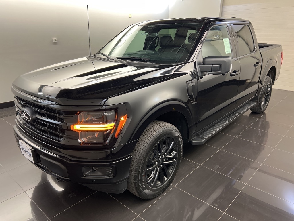 Used 2025 Ford F-150 XLT Truck