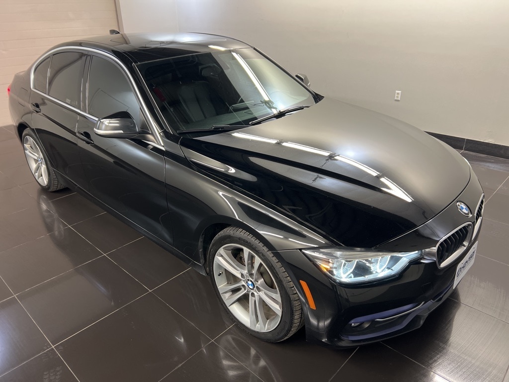 2018 BMW 3 Series 330i