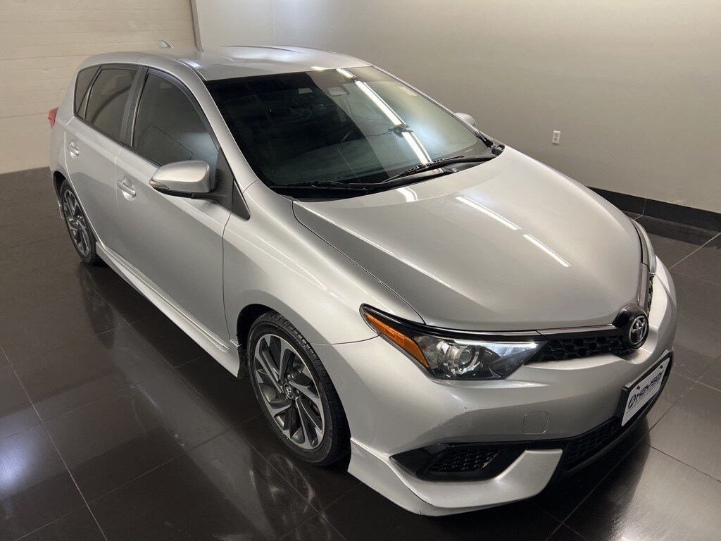 Used 2018 Toyota Corolla iM Base Hatchback