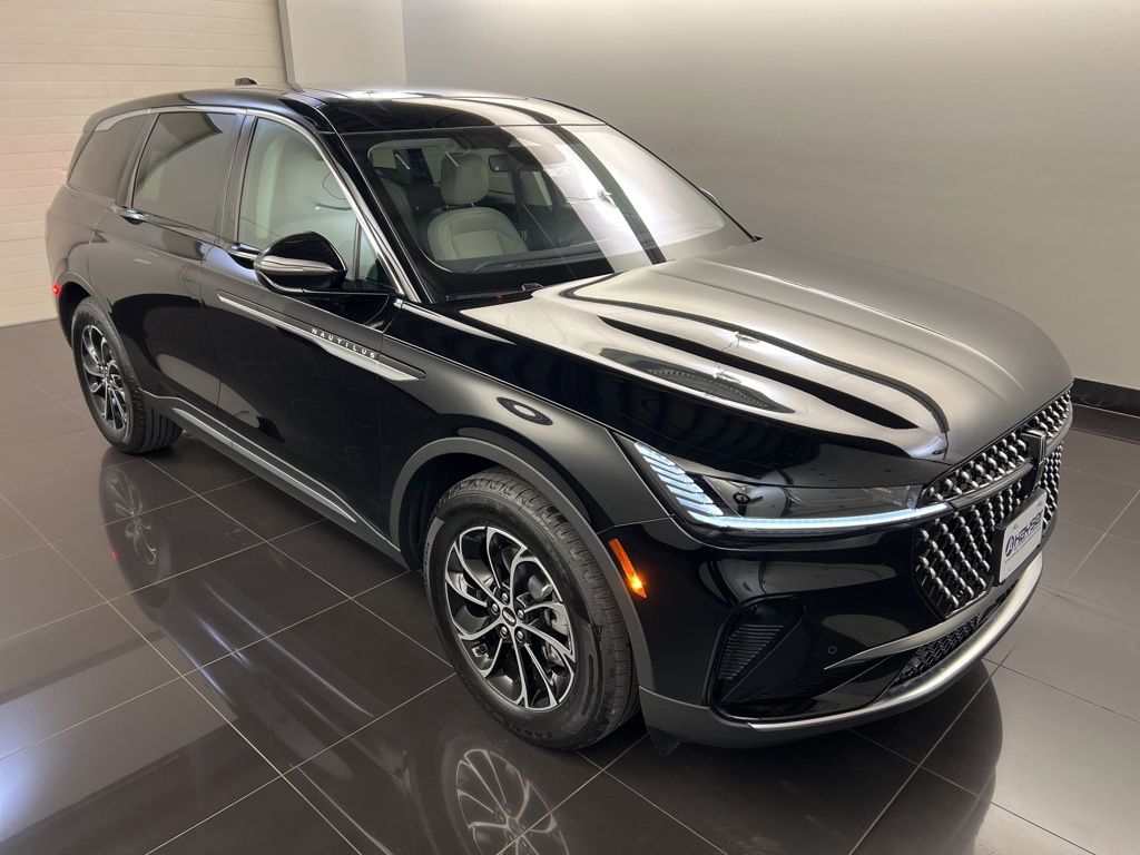 2026 Lincoln Nautilus Premiere AWD's photo