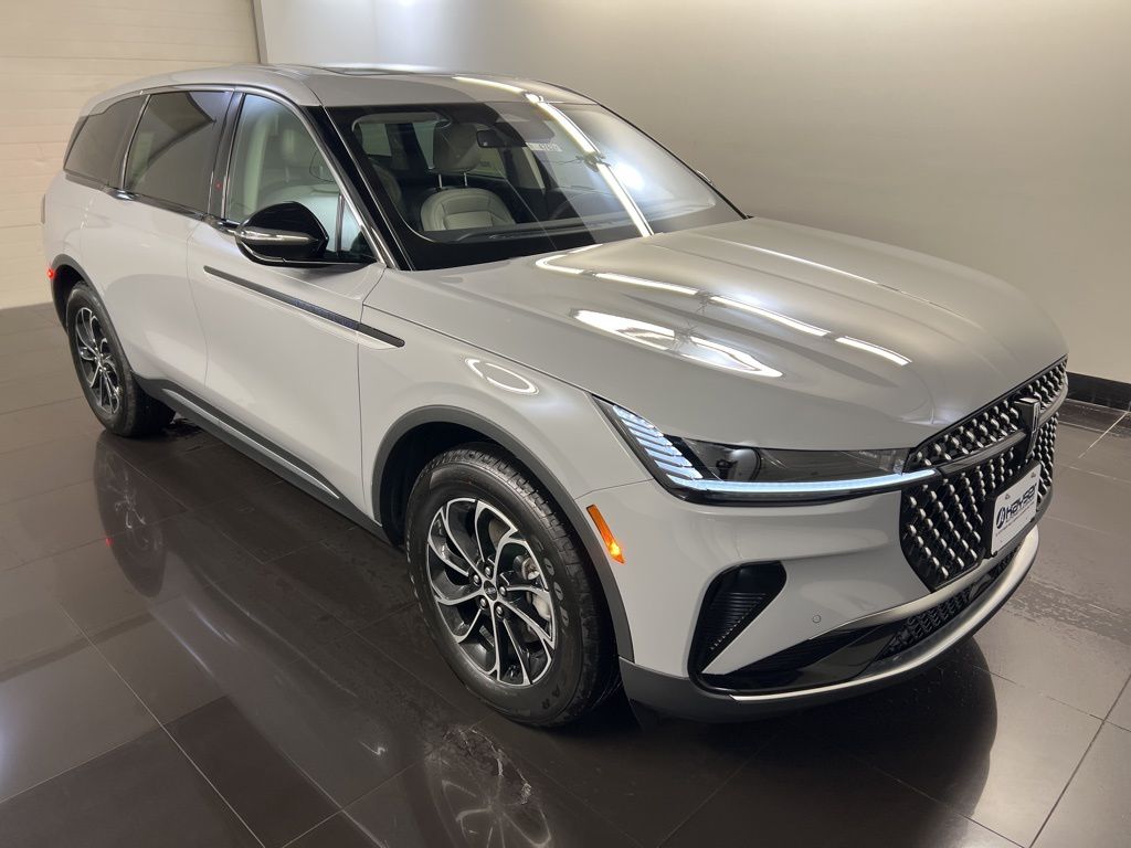 2026 Lincoln Nautilus Premiere AWD's photo