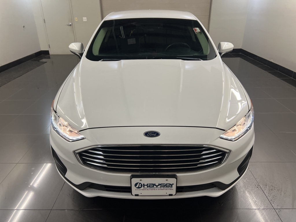 Used 2019 Ford Fusion Hybrid SE Sedan