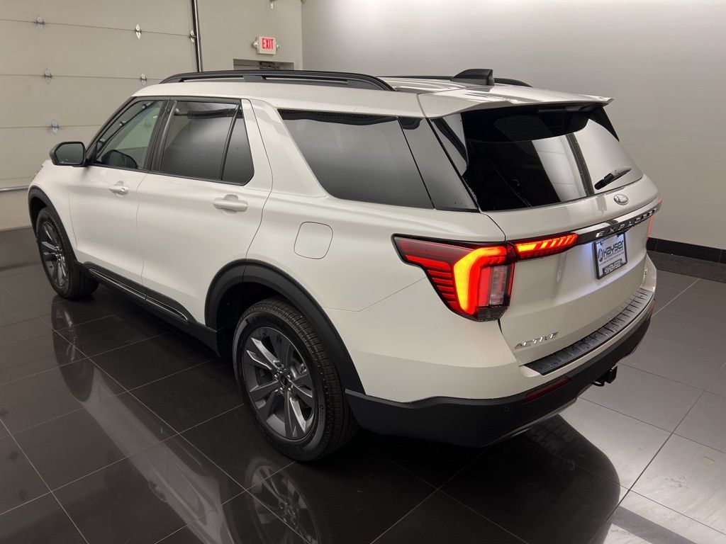 2025 Ford Explorer Active - Photo 4
