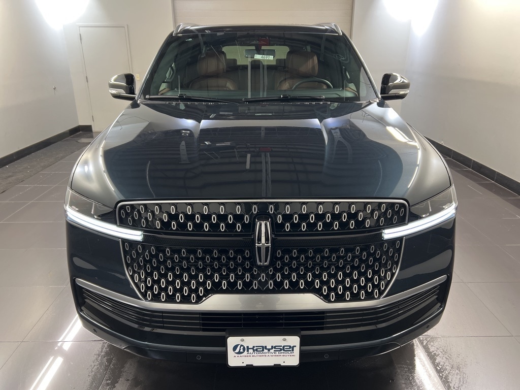 New 2025 Lincoln Navigator L Reserve SUV