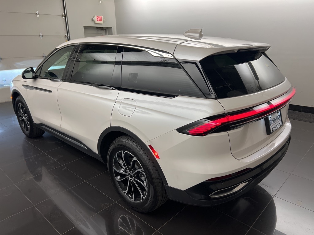 New 2025 Lincoln Nautilus Premiere SUV