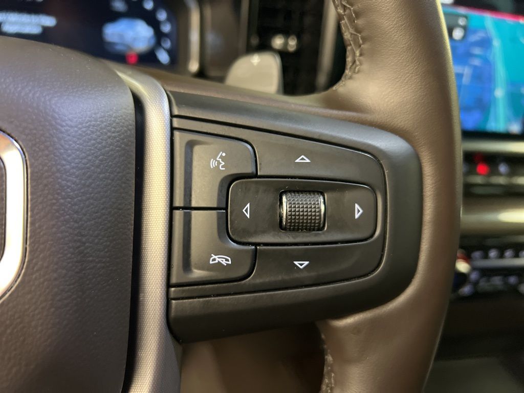 2023 GMC Sierra 1500 SLT - Photo 16