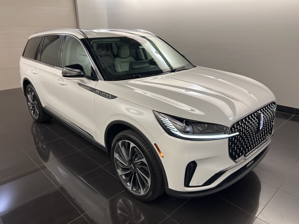 2026 Lincoln Aviator Reserve's photo