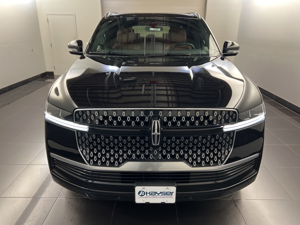 New 2025 Lincoln Navigator L Reserve SUV
