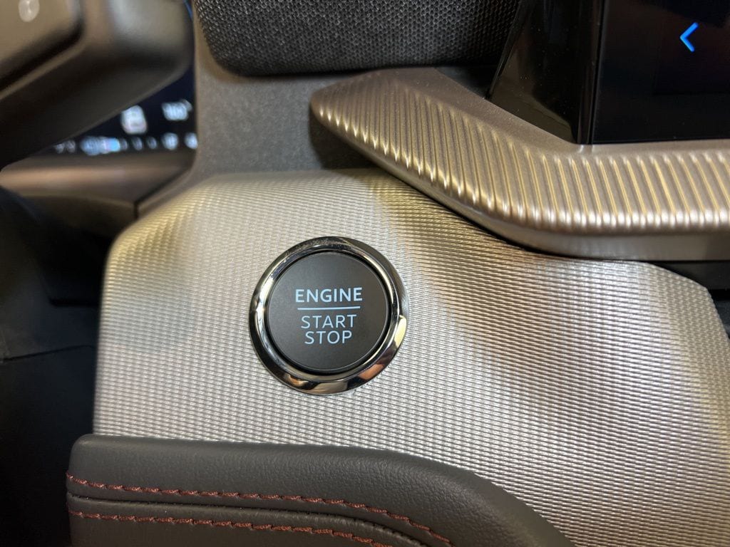 2025 Ford Explorer Active - Photo 17
