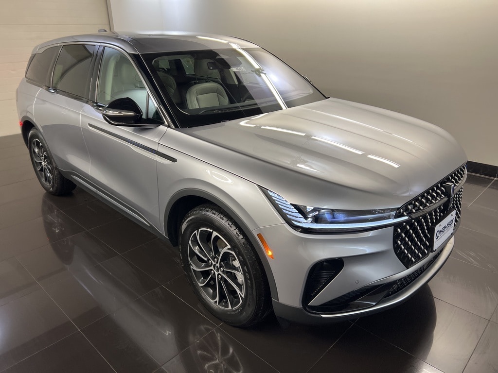 2026 Lincoln Nautilus Reserve's photo