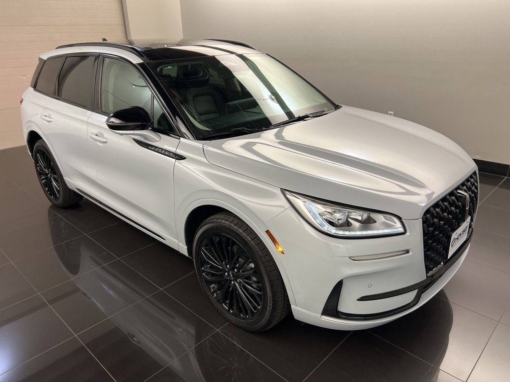 2026 Lincoln Corsair Reserve's photo