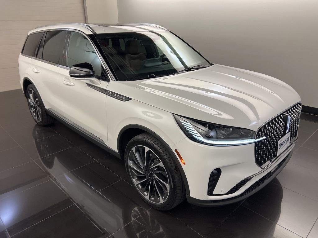 2026 Lincoln Aviator Reserve's photo