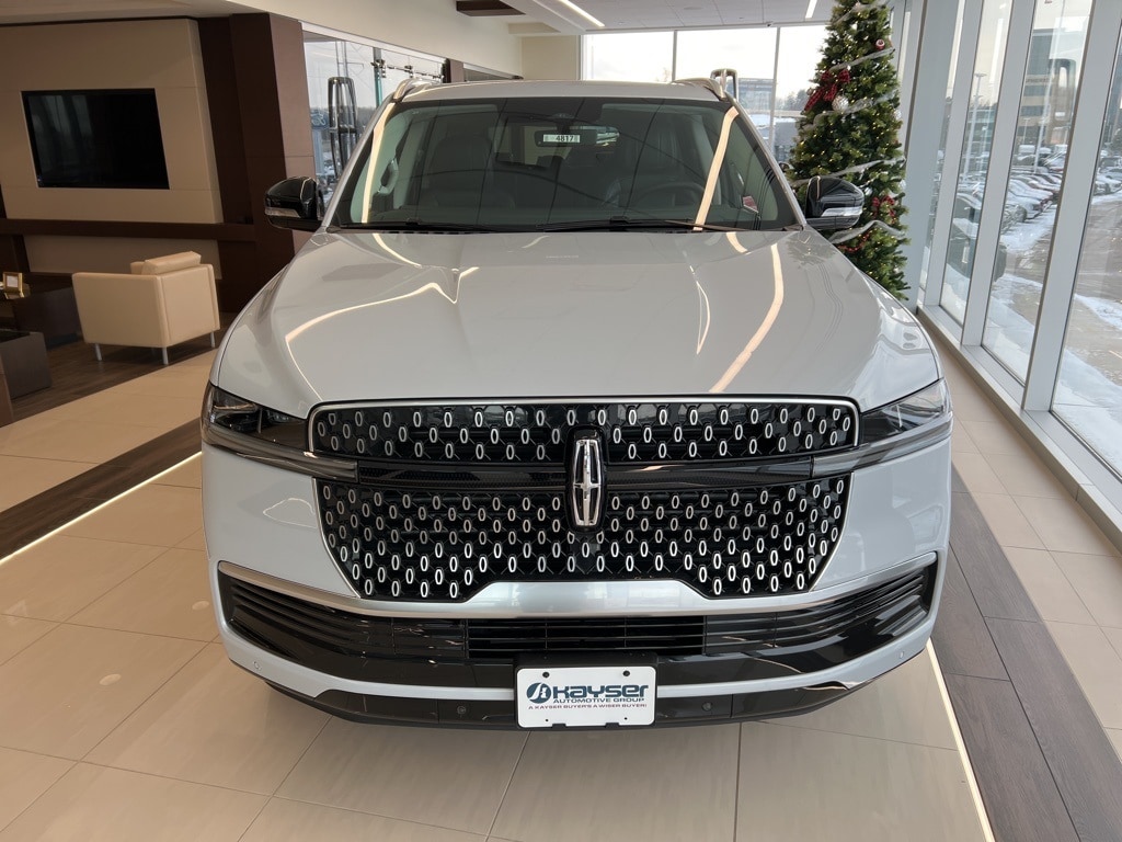 New 2025 Lincoln Navigator L Reserve SUV
