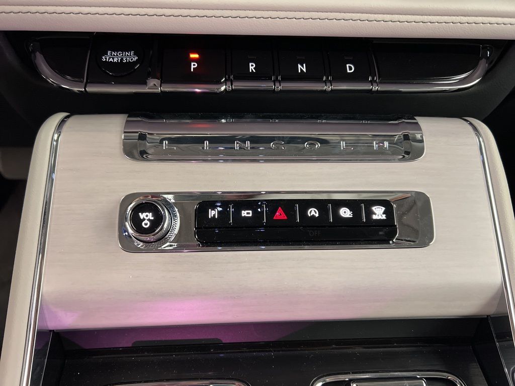 2025 Lincoln Aviator Reserve - Photo 14