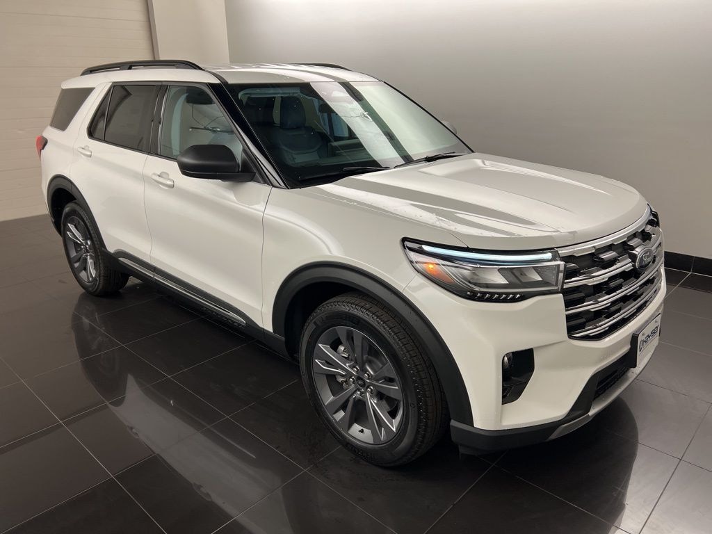 Used 2025 Ford Explorer Active SUV