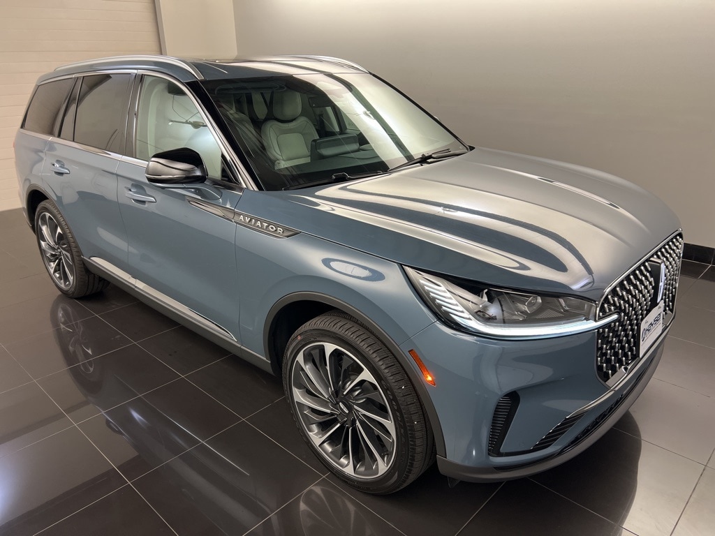 2025 Lincoln Aviator Reserve's photo