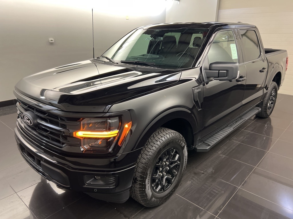 Used 2025 Ford F-150 XLT Truck