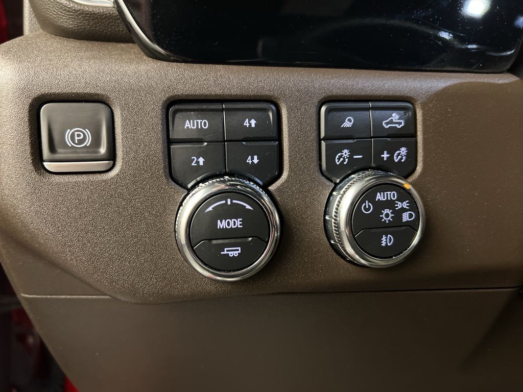 2023 GMC Sierra 1500 SLT - Photo 21