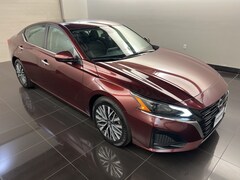 2023 Nissan Altima 2.5 SV Sedan